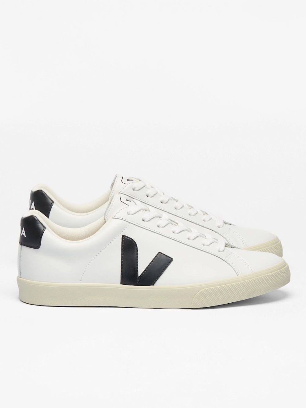 Veja Esplar Leather White Black in EU 37 / US W6